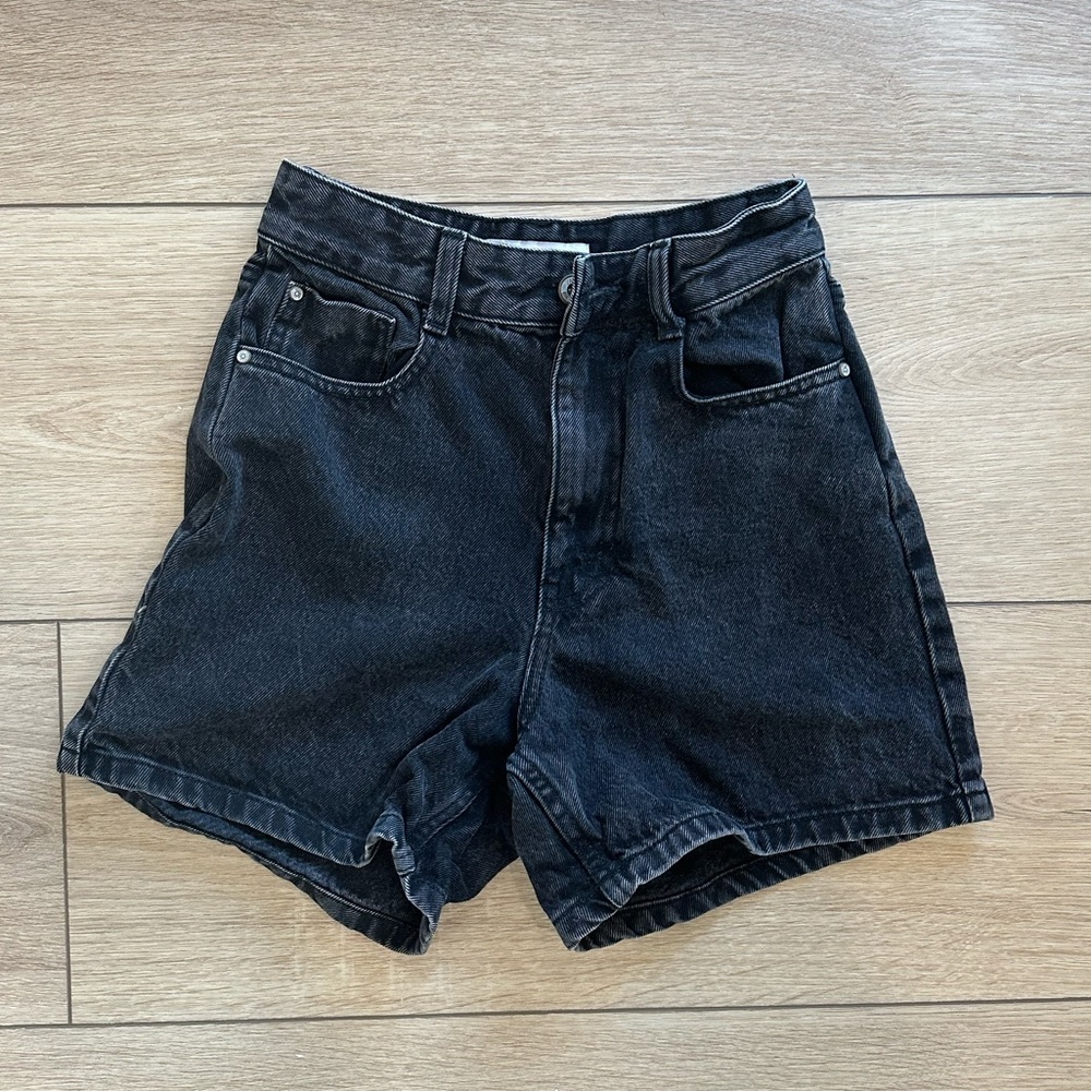 Zara Denim Black High Waisted Shorts- Size 2